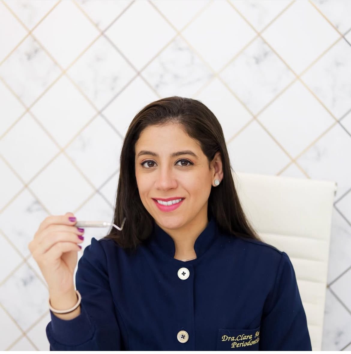 Dra. Clara Antunes, Periodontia - ZM Odontologia Avançada